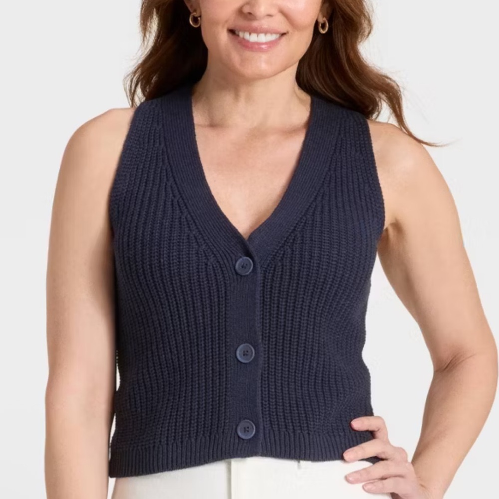 Universal Thread Women's Button-Front‎ Sweater Vest
